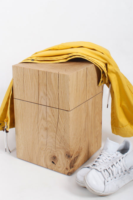 Hocker MAHO aus massiver Eiche