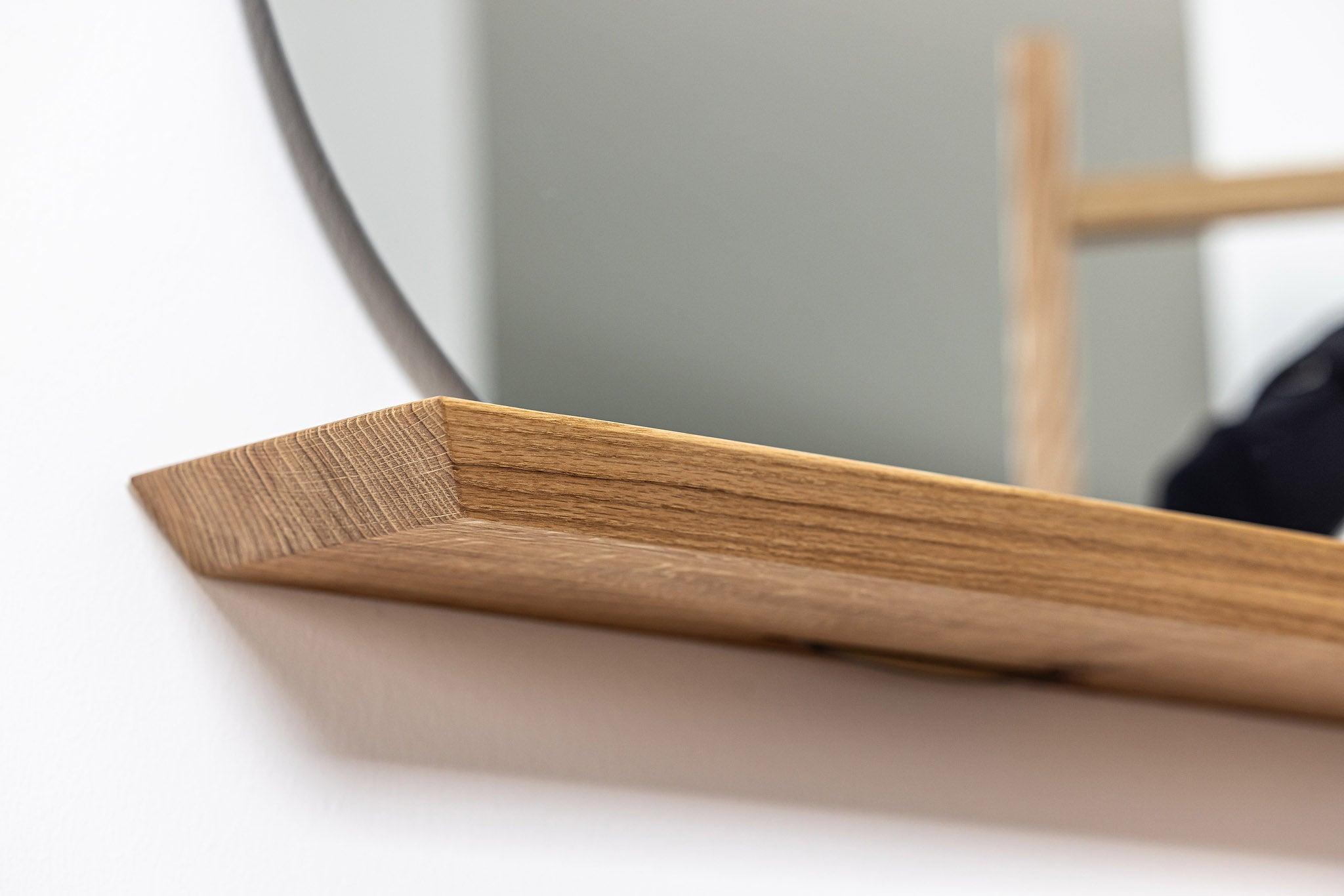 Designspiegel JANIS aus Eiche