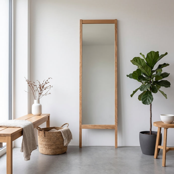 Standspiegel INKE von cannas im Flur