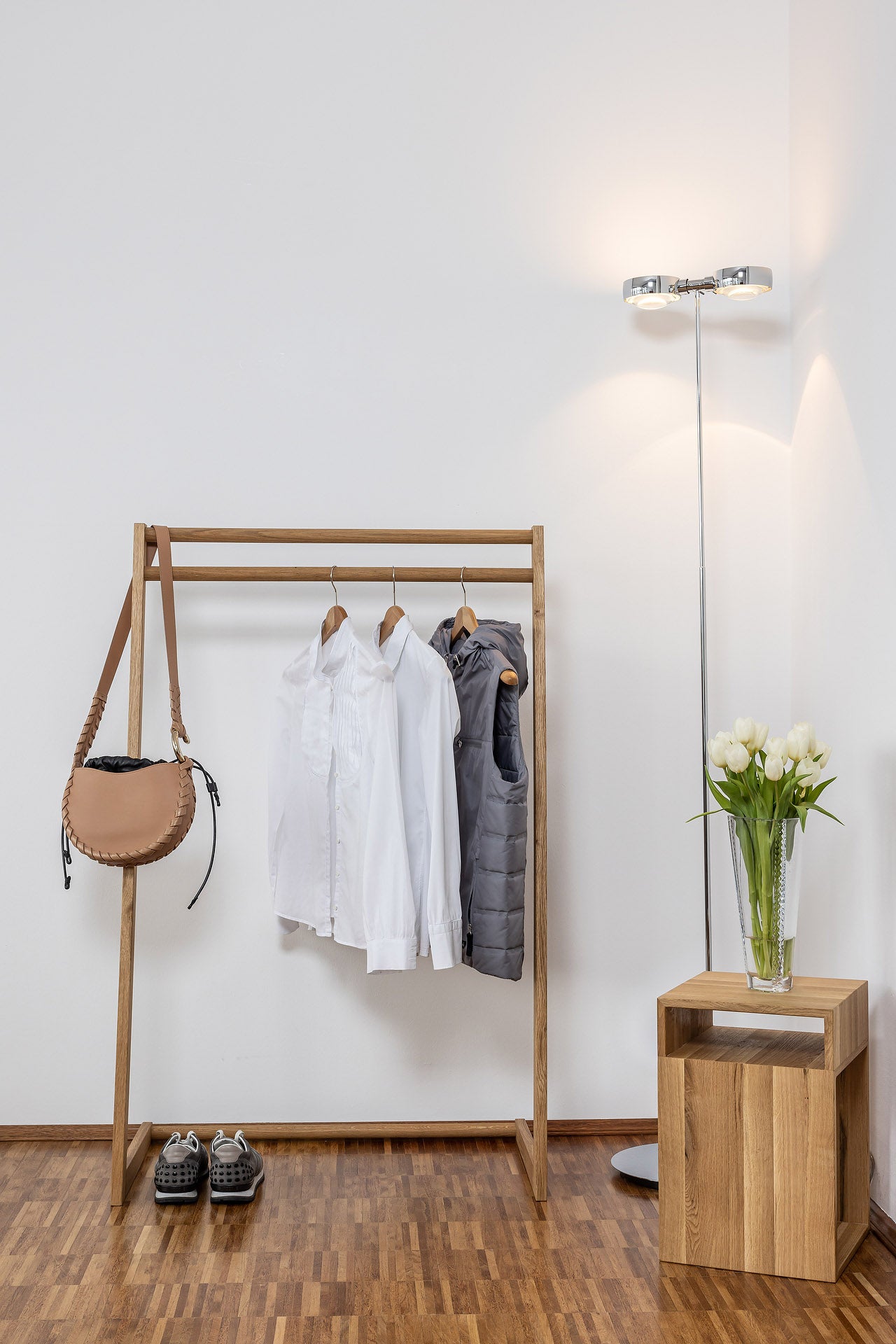 Kleiderständer/ Garderobe aus massiver Eiche von cannas
