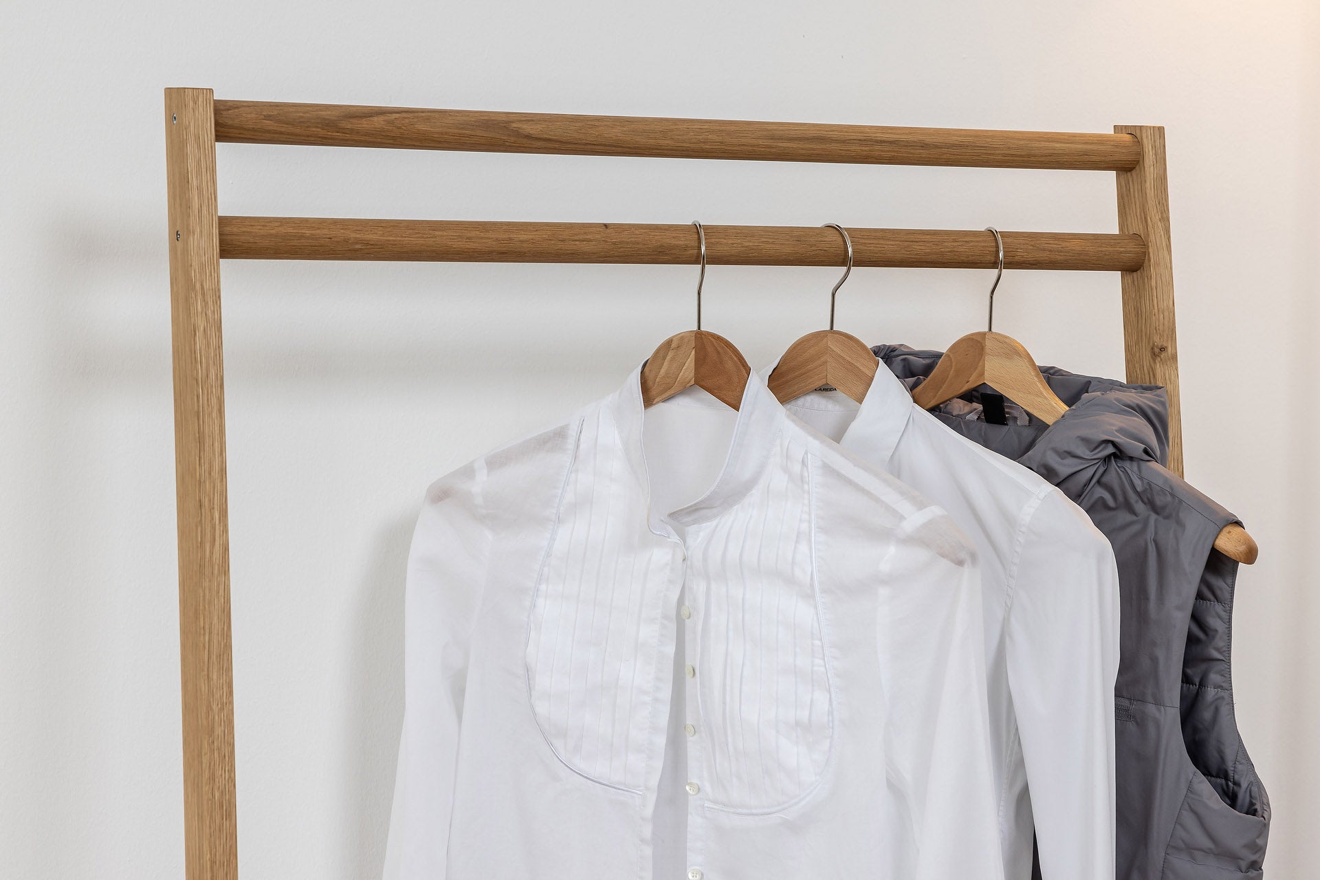 Kleiderständer/ Garderobe aus massiver Eiche von cannas.de