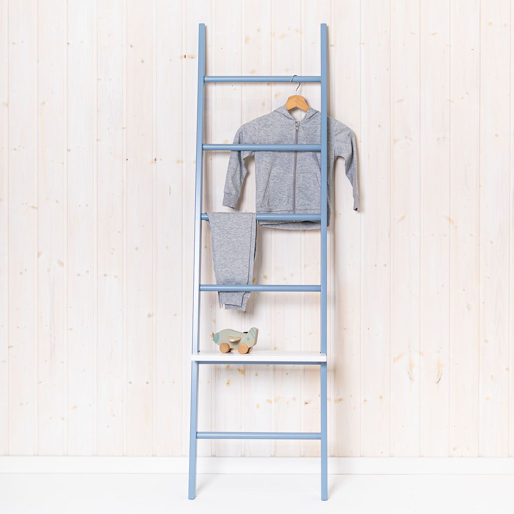Kleiderleiter in der Farbe Denim/ Hellblau